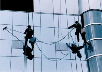 外墻清洗，玉潔專(zhuān)業(yè)施工團隊